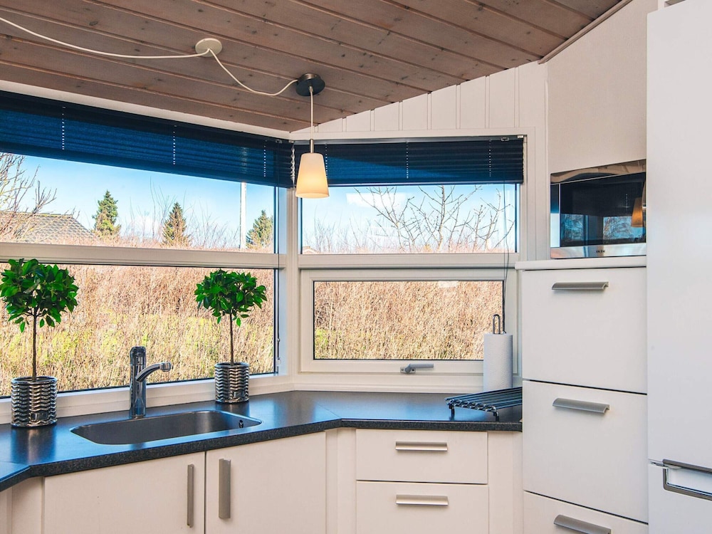 4 Star Holiday Home in Ronde