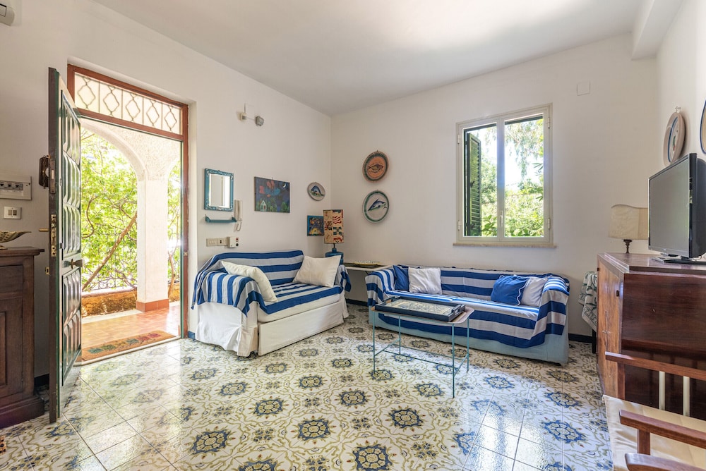 Casa Isotta con Giardino by Wonderful Italy