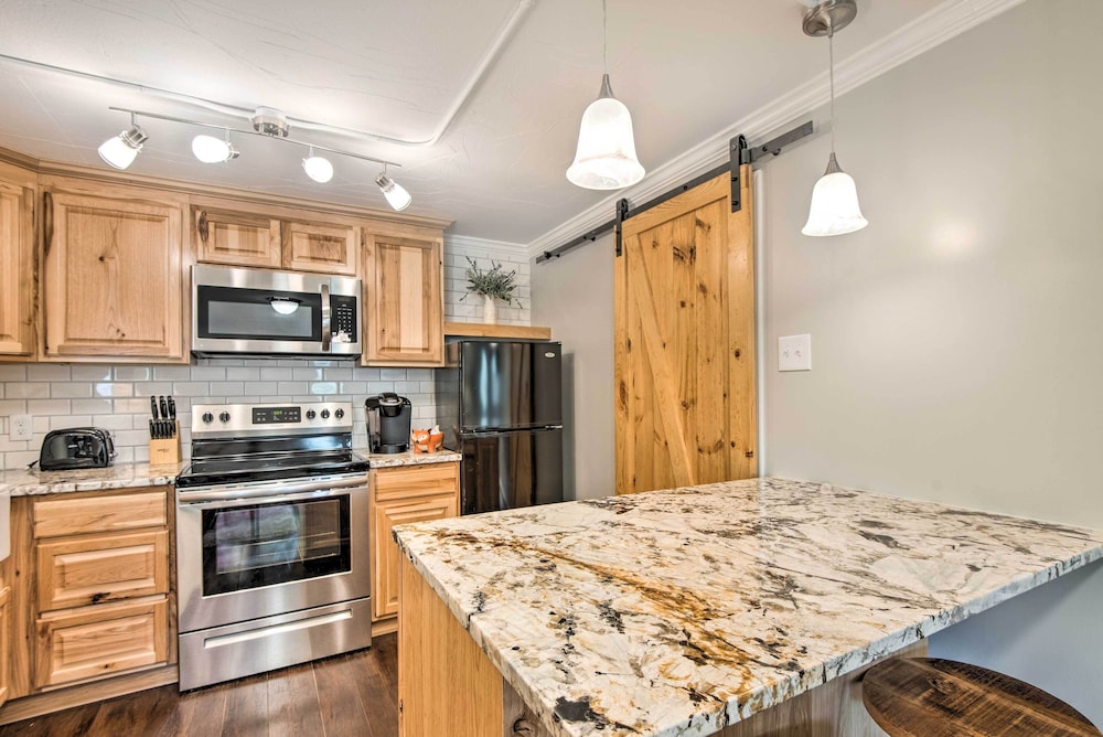 Lakewood Studio Near the Denver Zoo w/ Fire Pit! - Property Image 20