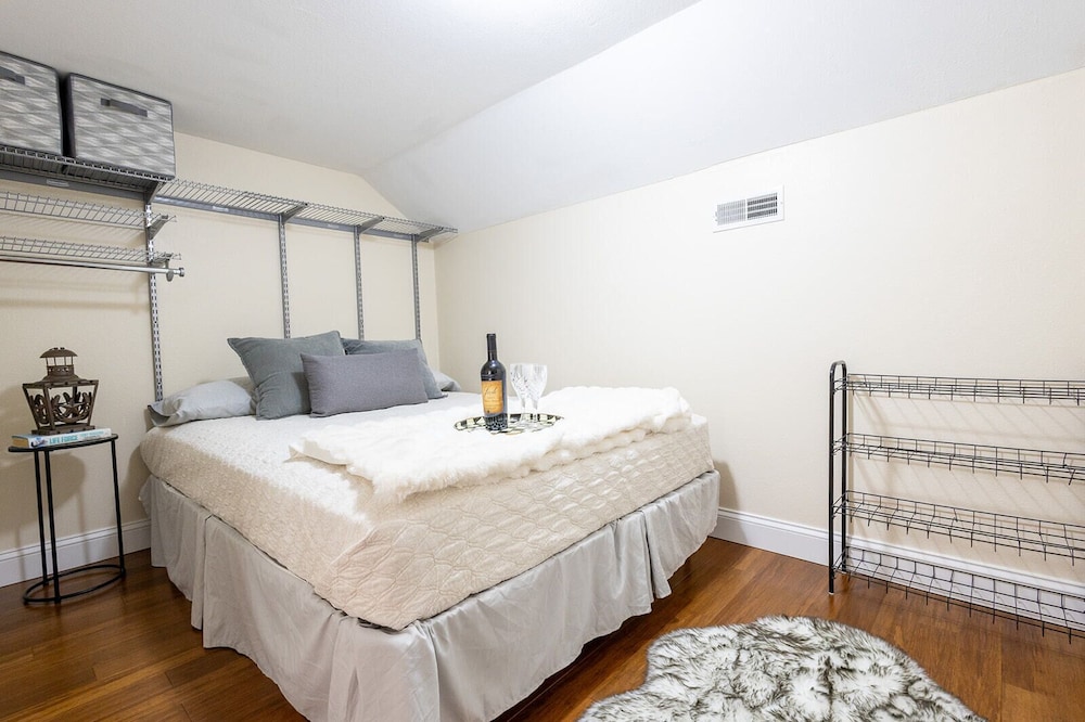 The Retreat at Paradise Hills