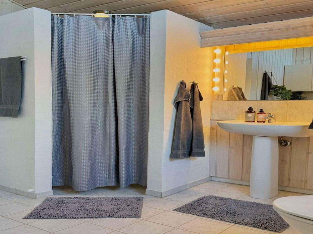 5 Star Holiday Home in Saeby