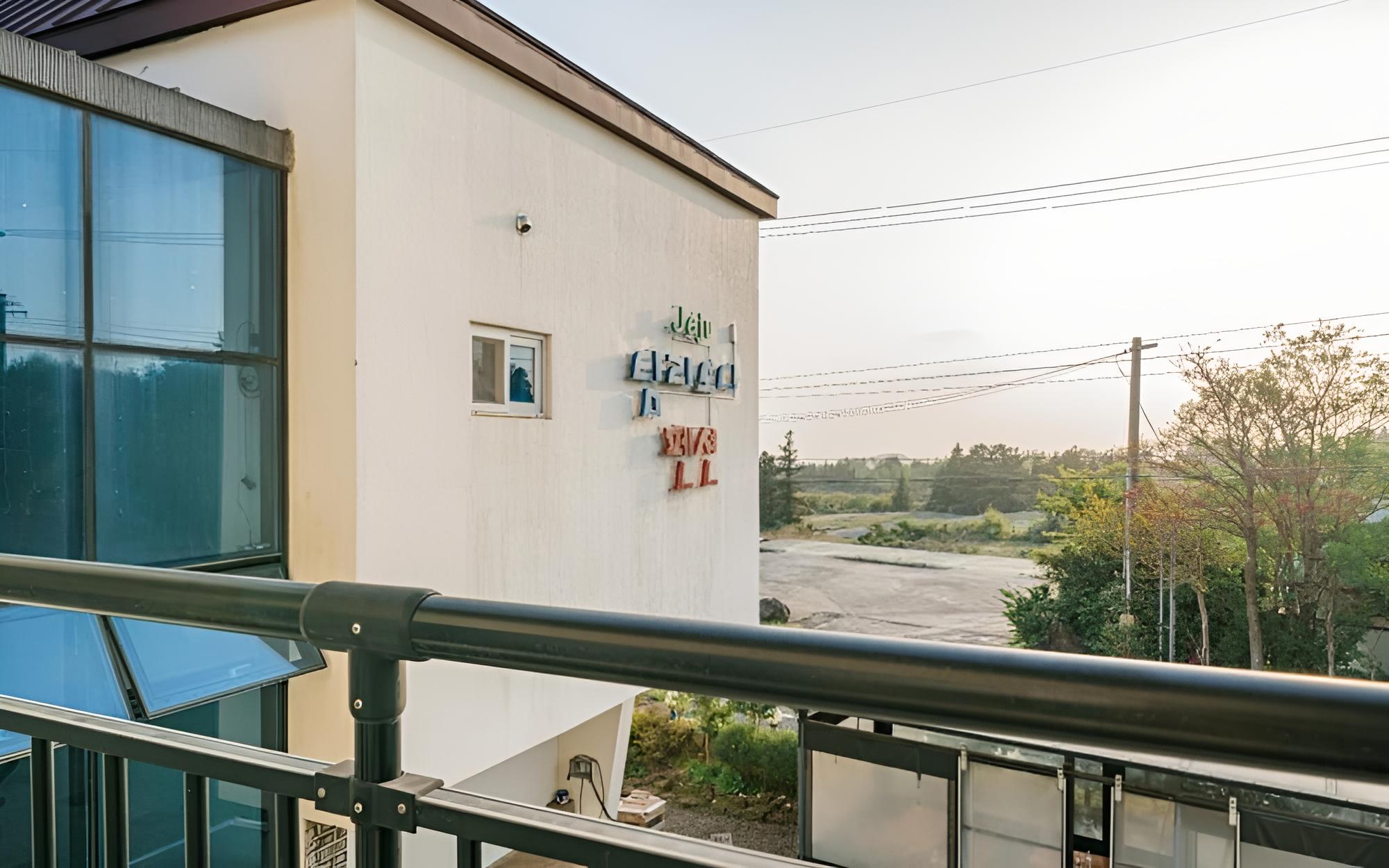 Seogwipo Tamradoda Pension view 2