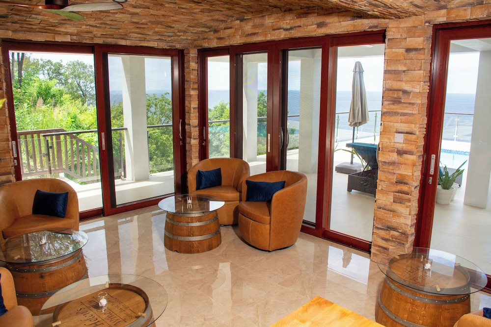 Villa Vino Lucia & Helen's Wine Cellar
