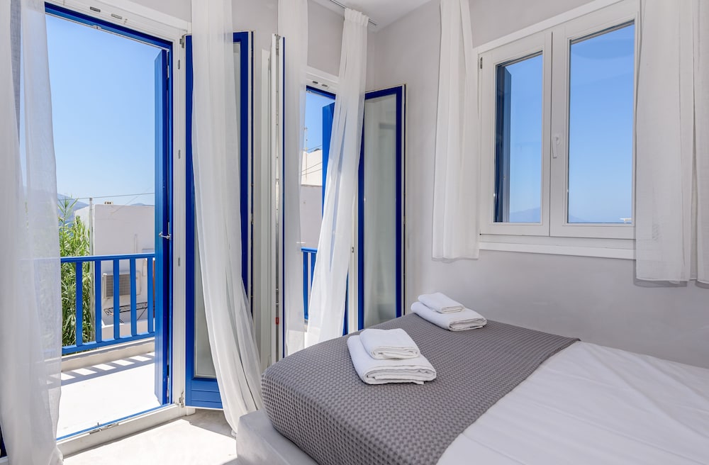 KLIMA BAY Beachfront Boutique Houses view 4