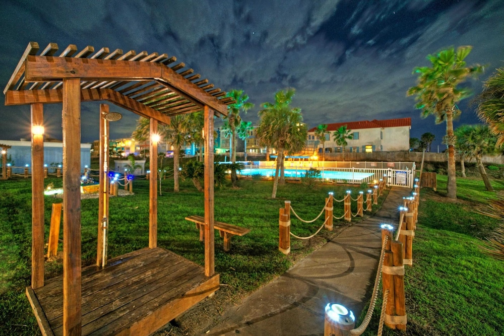 Seaside Escape by Avantstay Ocean View, Pool
