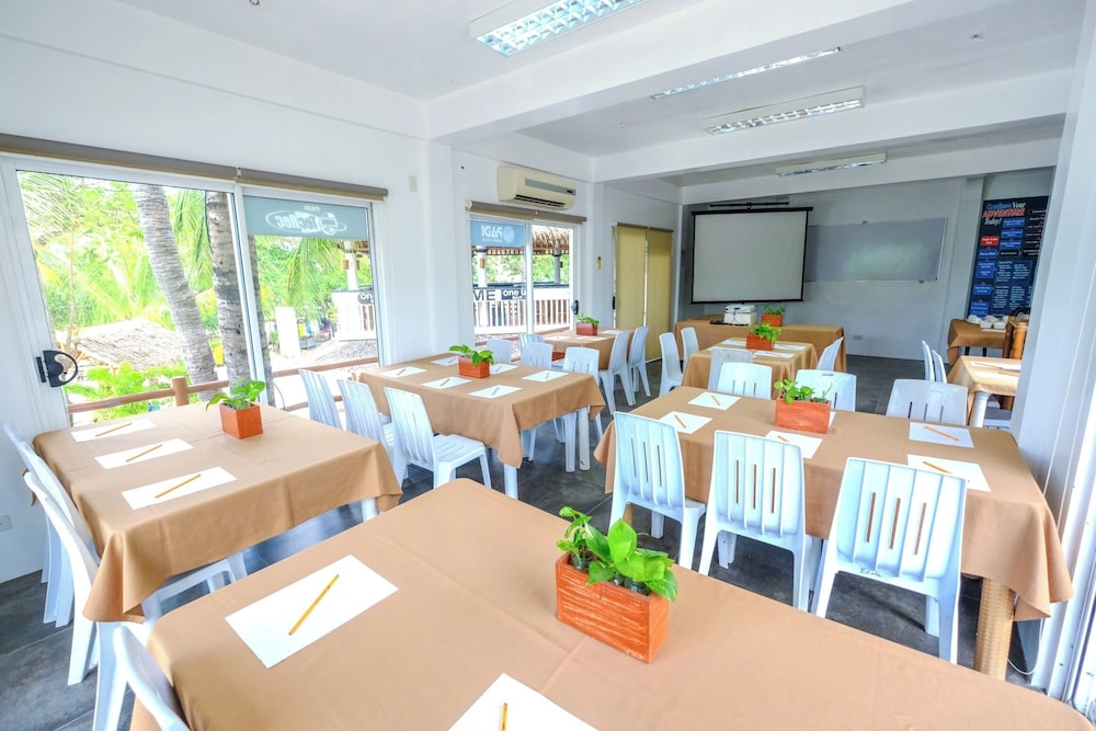 Malapascua Exotic Island Dive and Beach Resort, Daanbantayan - 12