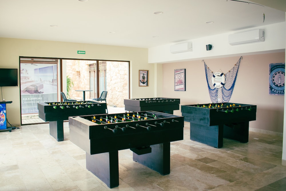 Grand Marina Hotel