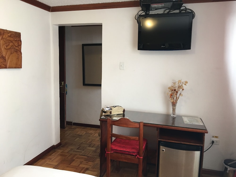 Hostal Mitad del Mundo