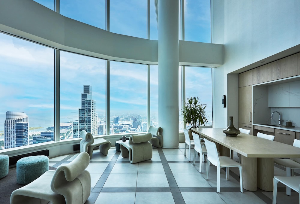 Luxe Apts Stunning Lake Views Resort Amenities