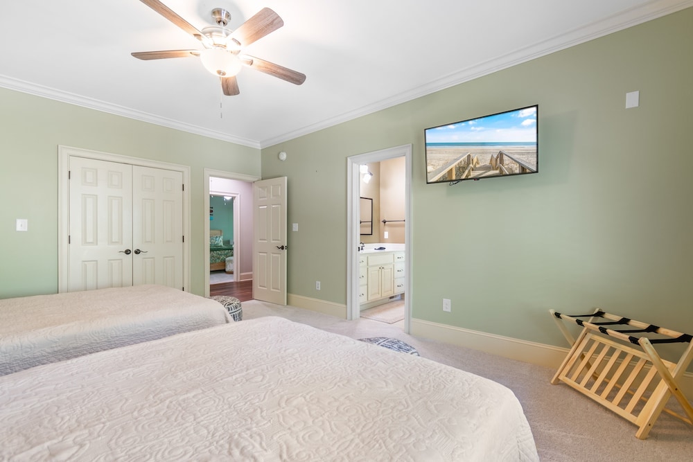 Lachicotte Vacation Rentals