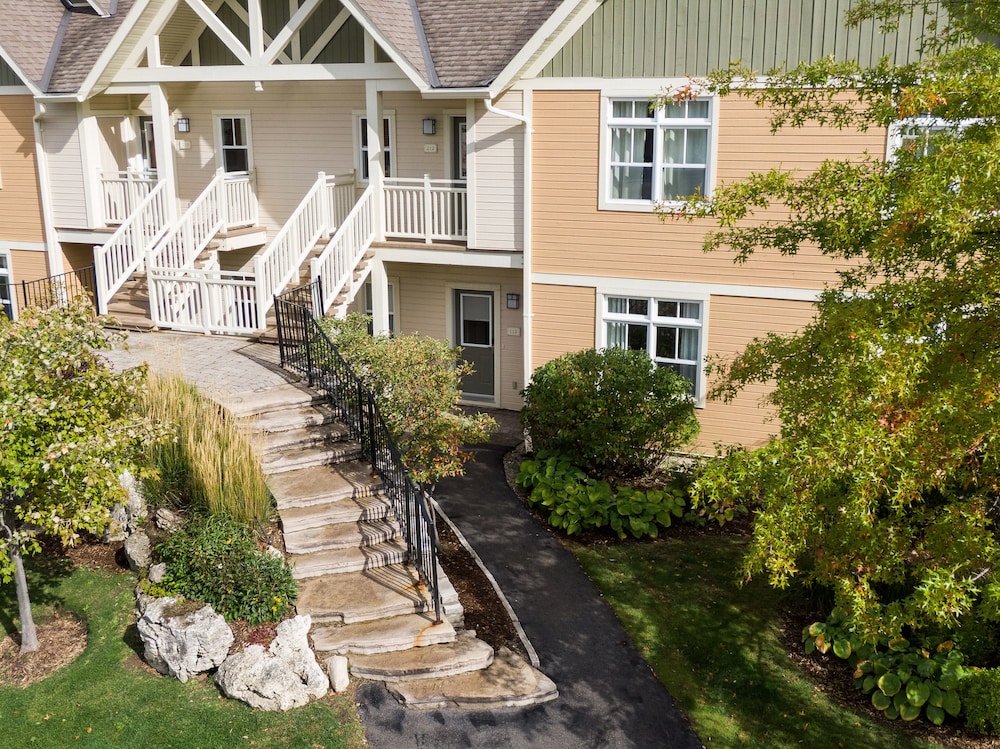 Rivergrass Condos