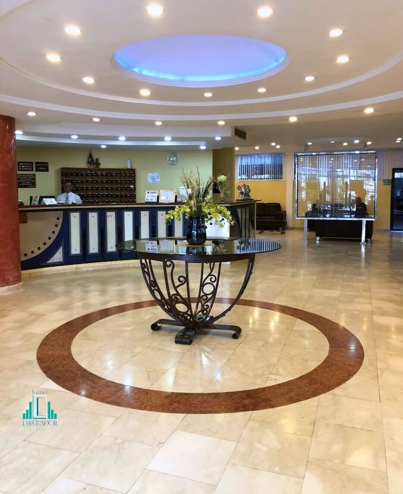 Hotel Emperador