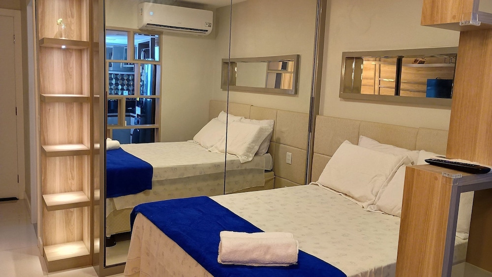 Your Stay With Comfort and Premium Location 550m From Barra Beach Eais