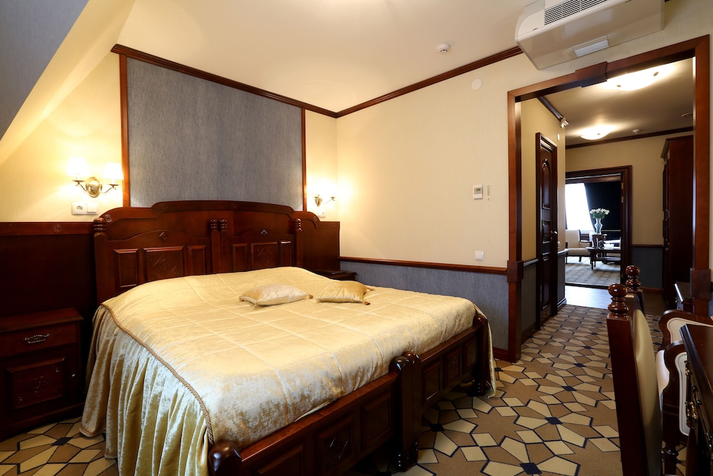 Garni Hotel