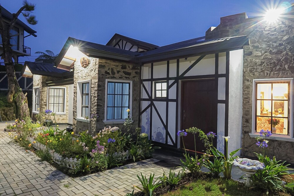 Dover Cottage