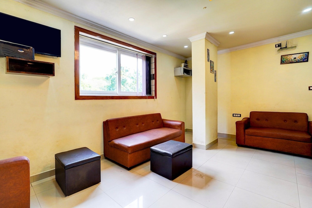 Stylish Stays at MG Road Near Commercial Street
