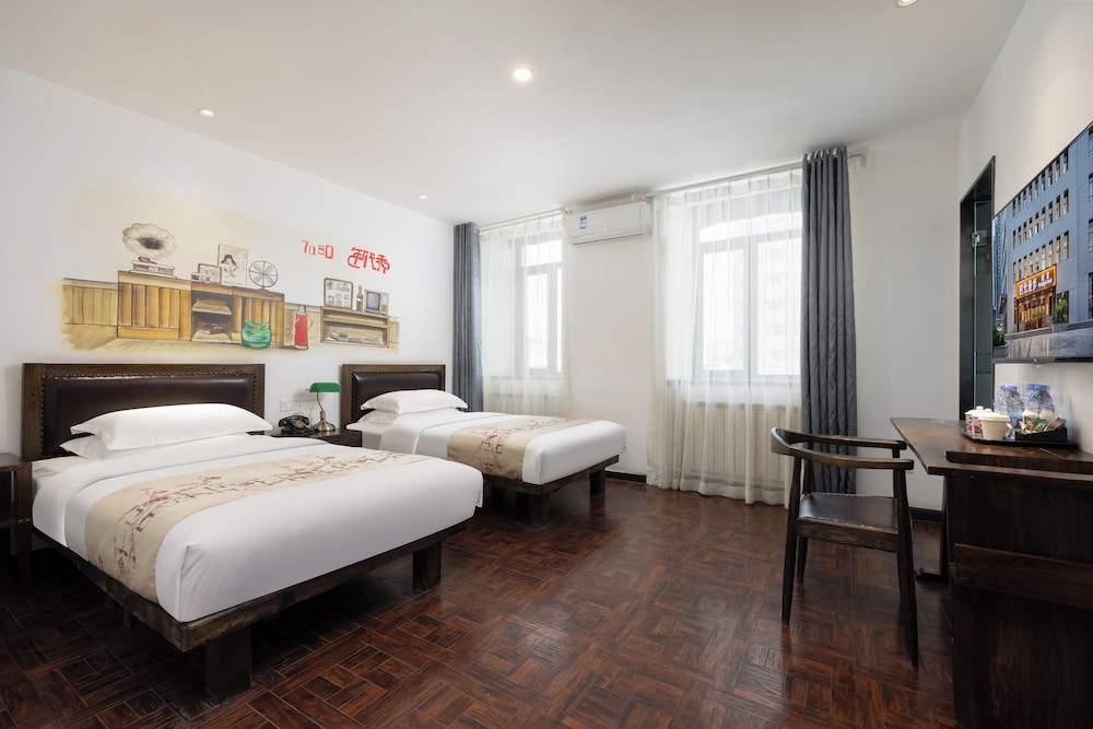 Nostalgia Hotel(Zhangjiakou Ancient Fortress)
