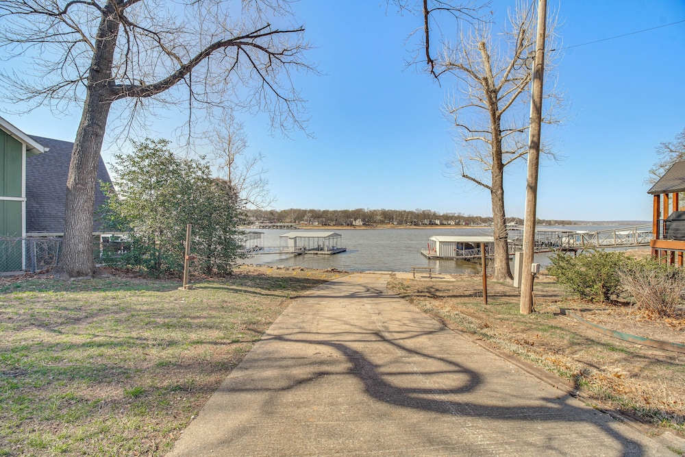 Boat Ramp: Grand Lake O the Cherokees Retreat!