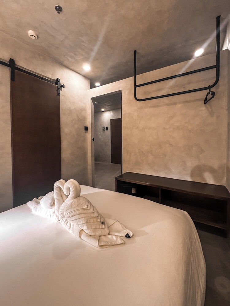 Yamato Hostel