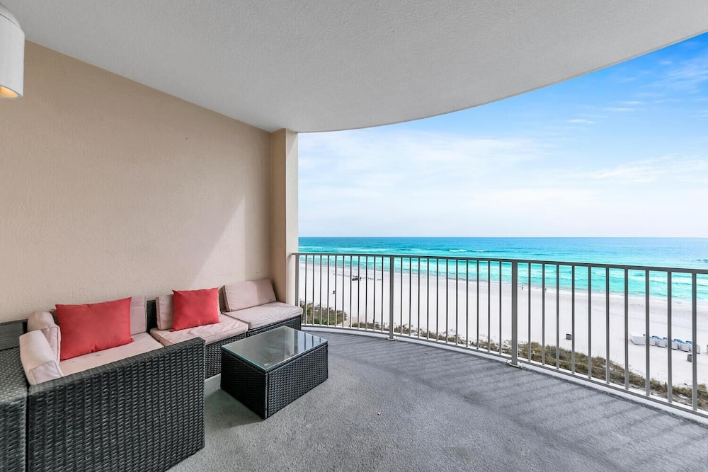 Twin Palms 603