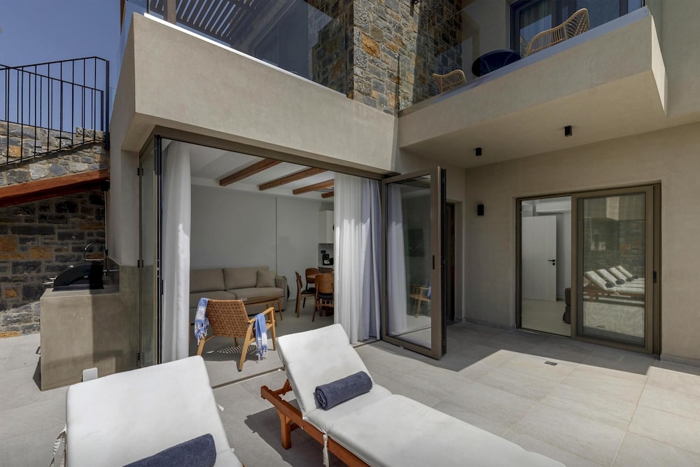 Stefi Villas Iris by Estia