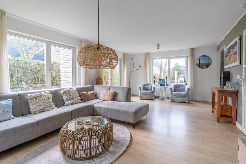 Charming Villa Near the sea and Forest