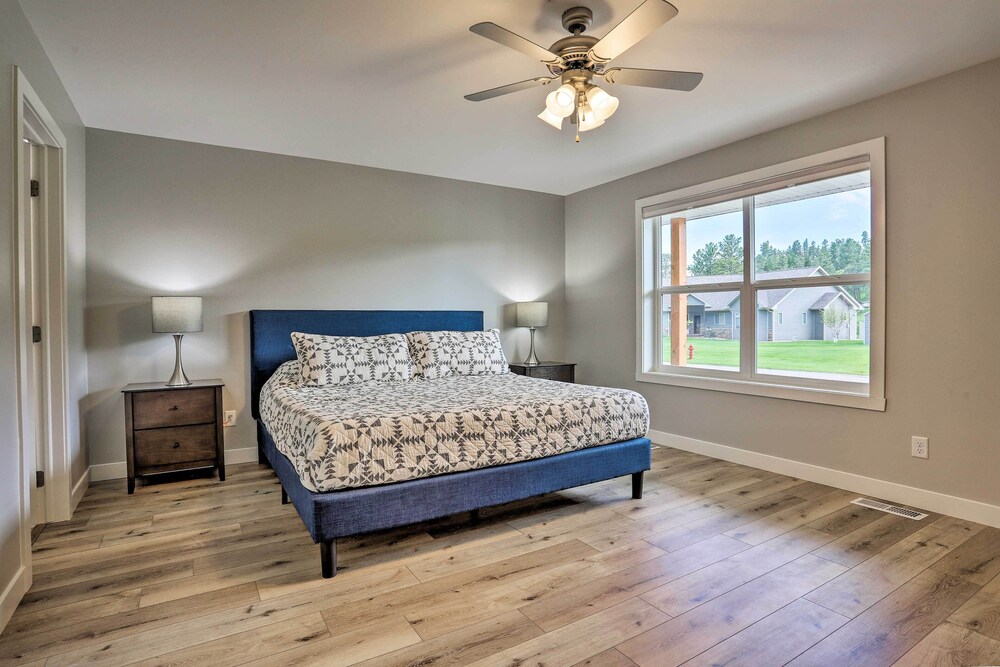 Heart of Black Hills Home by Mickelson Trail! view 5