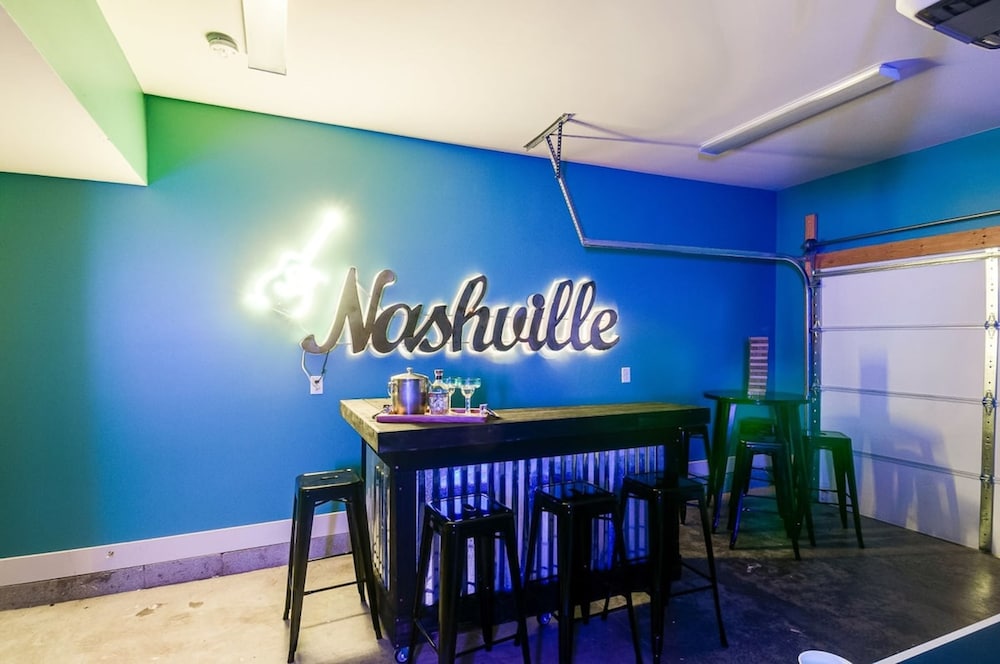 Game Room and Skydeck - Book Today