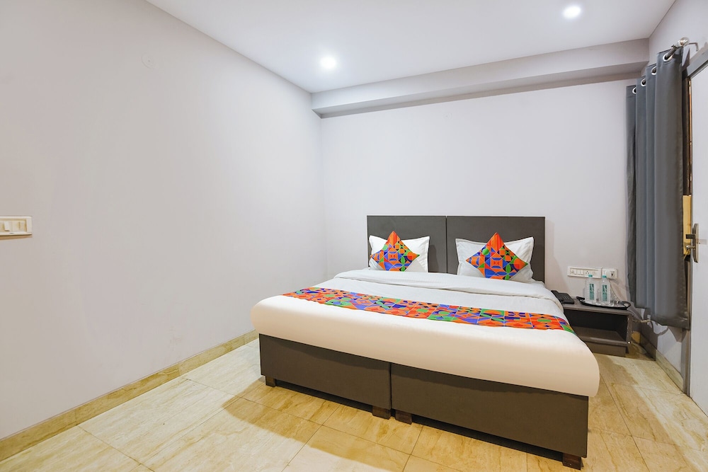 Fabhotel Dream Palace Ip Extension