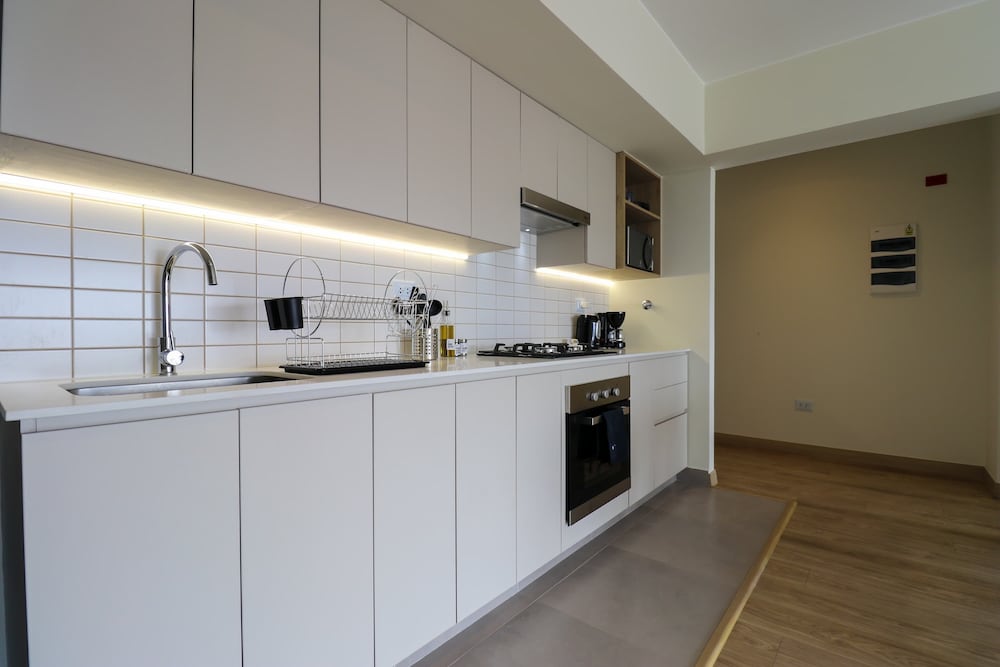 w Spectacular 2BR With Balcony in Miraflores