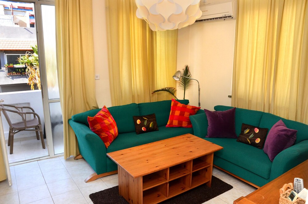 Elena Apartments