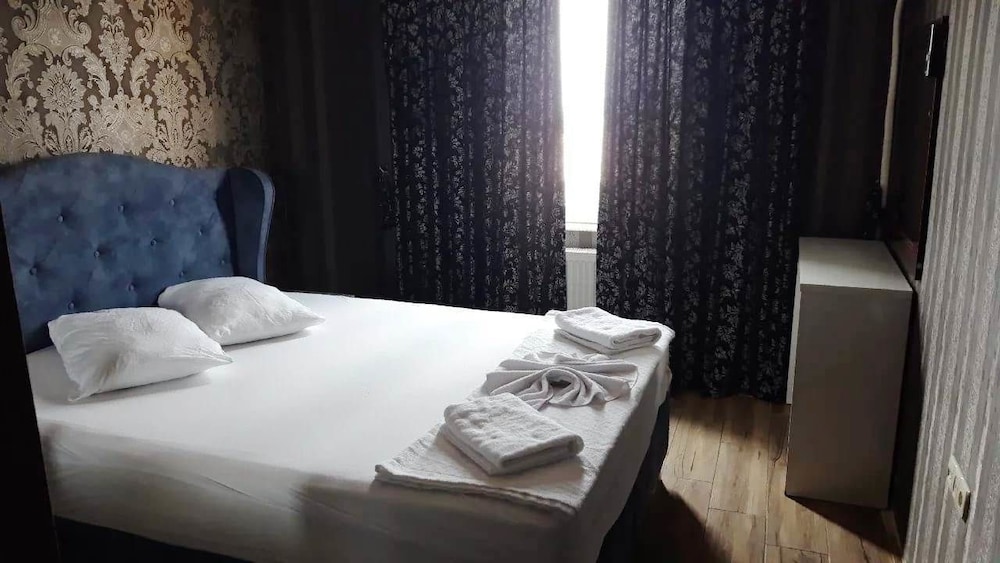 Aqua Suite