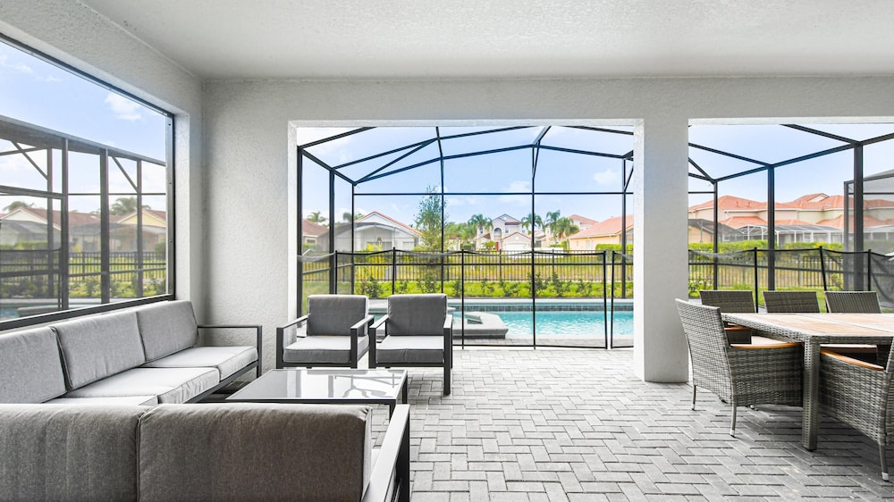 Avatar Themed Villa w Private Pool Spa Theatre Game