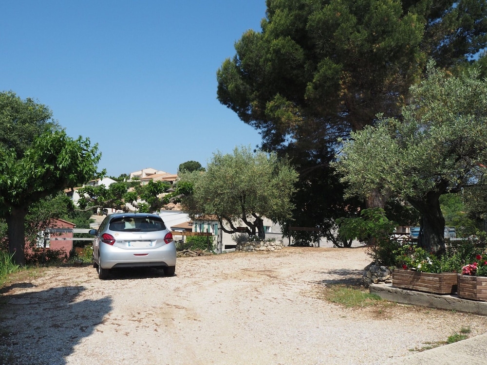 Villa in Bellegarde Near Pont du Gard