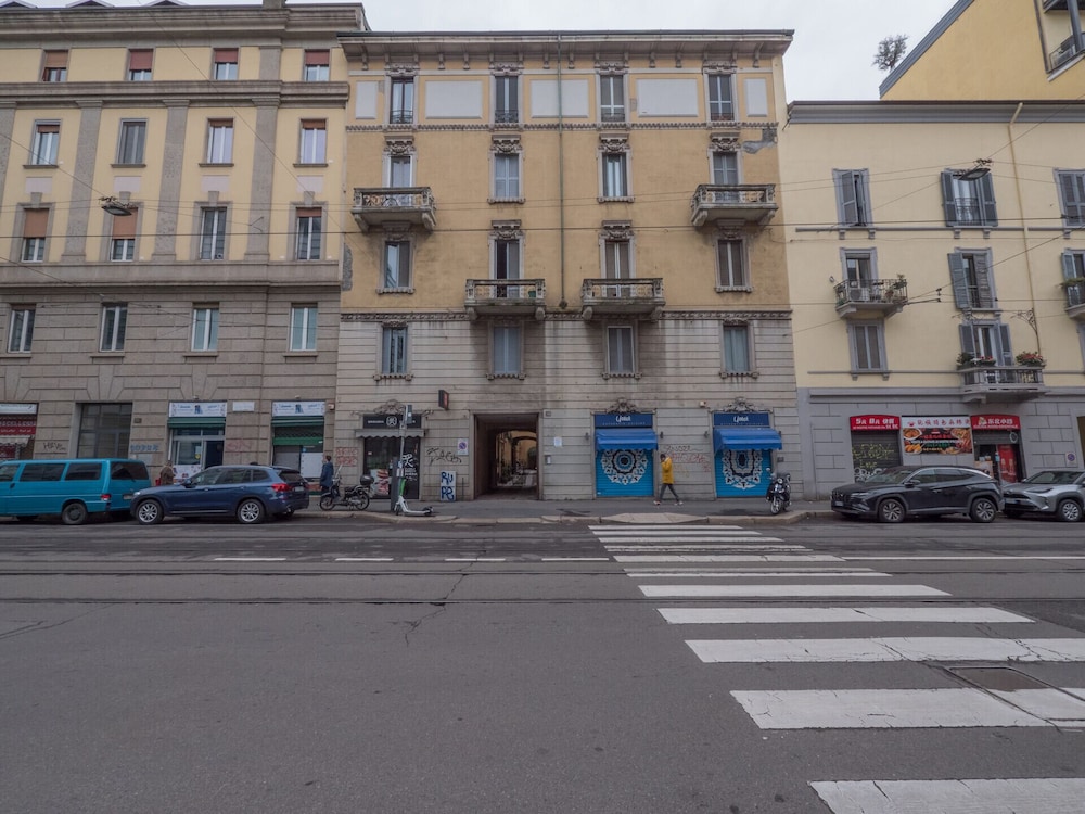 Isola-Garibaldi newly renovated 1 br by Rentopolis