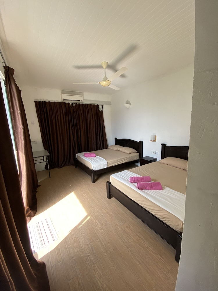 Empire Hotels & Resorts