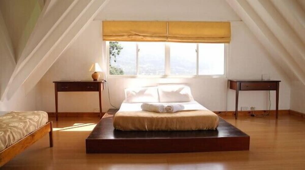 Lemongrass Lodge