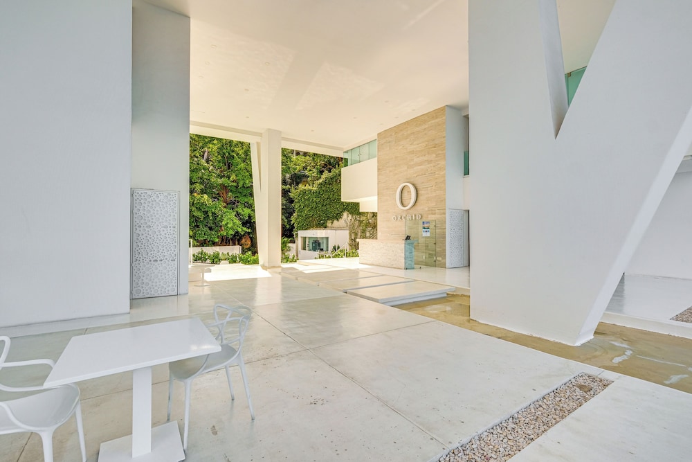 Puerto Vallarta Resort Condo, On-site Beach Access view 5