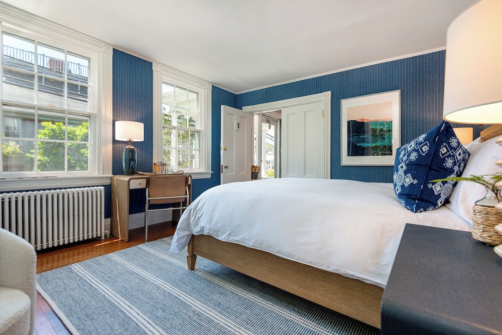 Martin House Inn