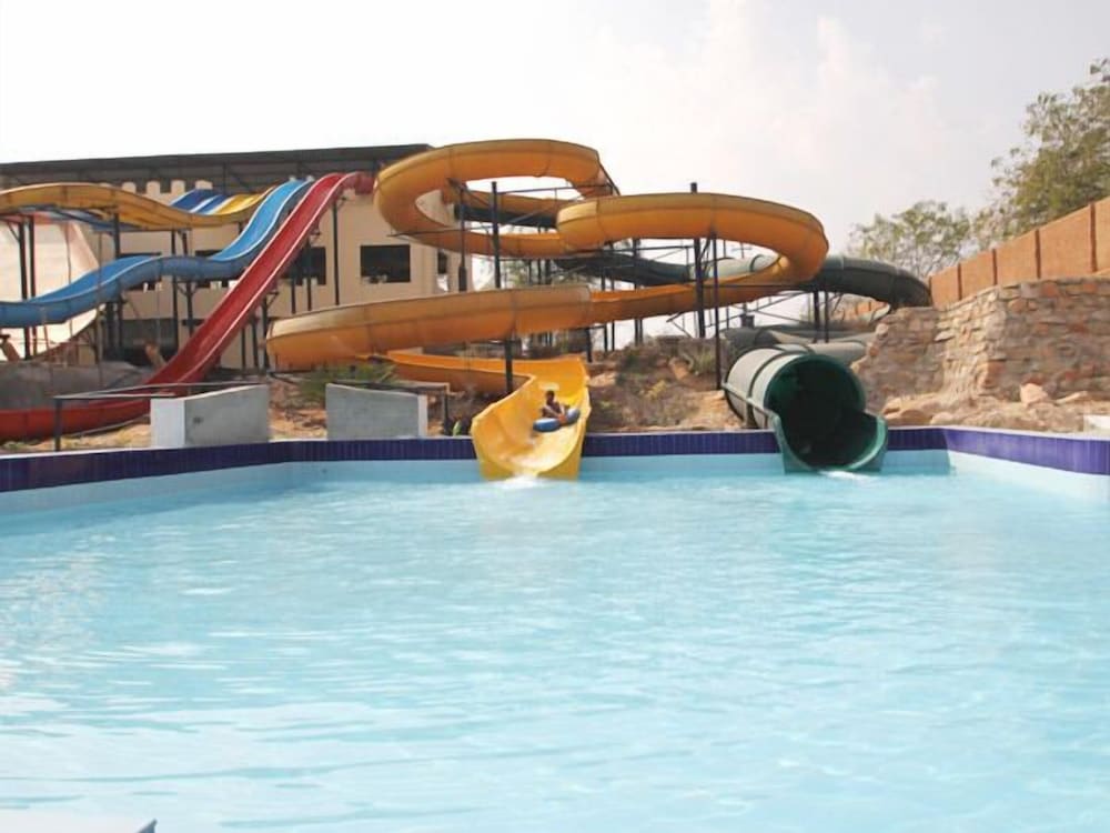 Dream Valley Resort
