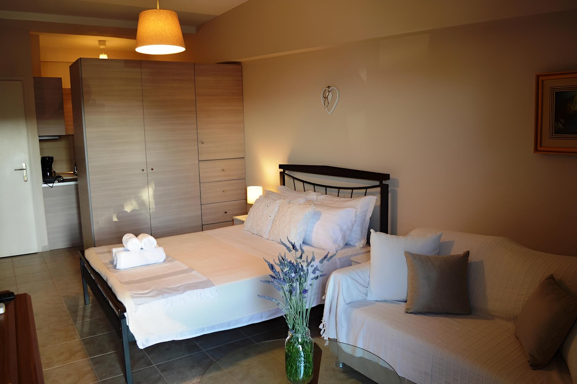 Best House Petit in Pilos view 2