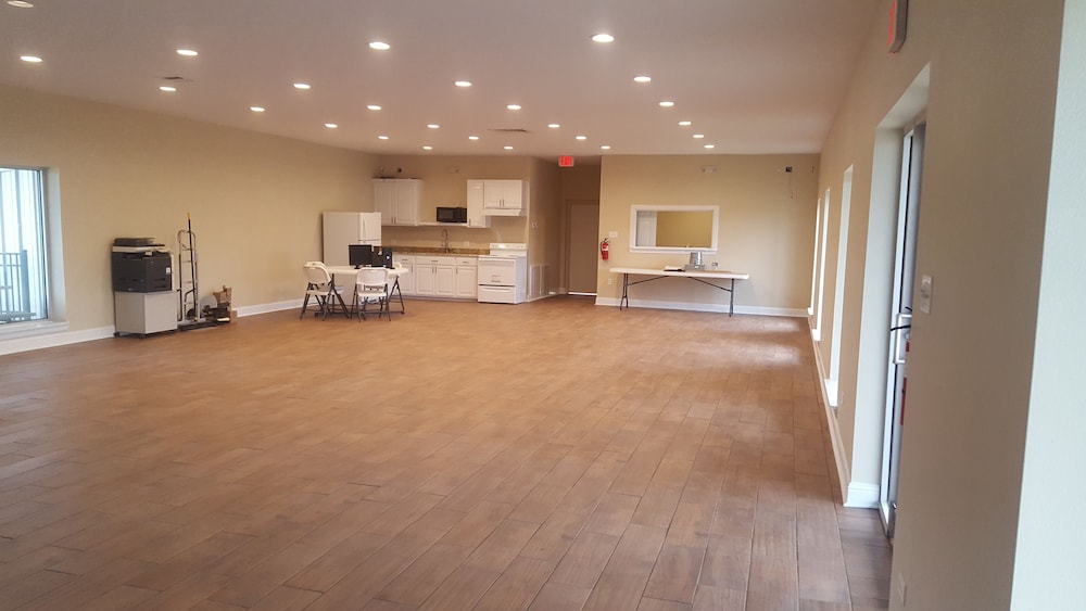 meeting & event spaces