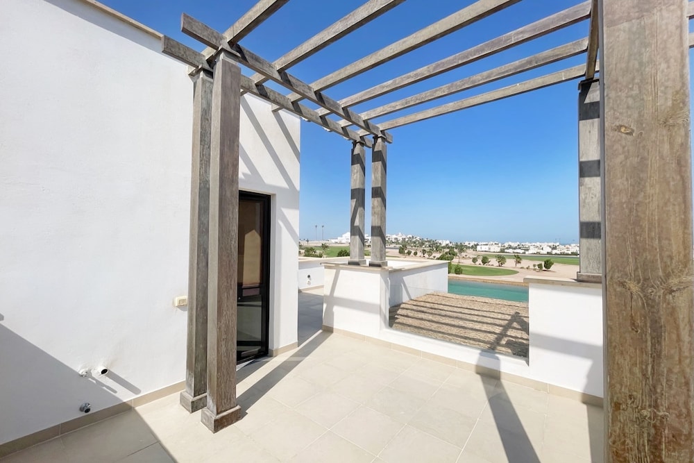 Xuru Stays I Poised & Pearly 3 BDR Villa @ Cyan El Gouna