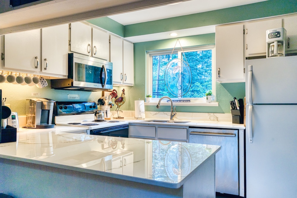 Lake Tahoe Vacations - Tahoe Condo 1 Mi to Diamond Peak Ski Resort! - Property Image 32