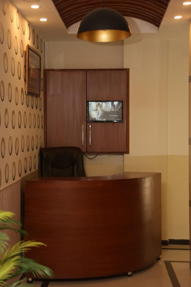 Hak Mall Suites view 3