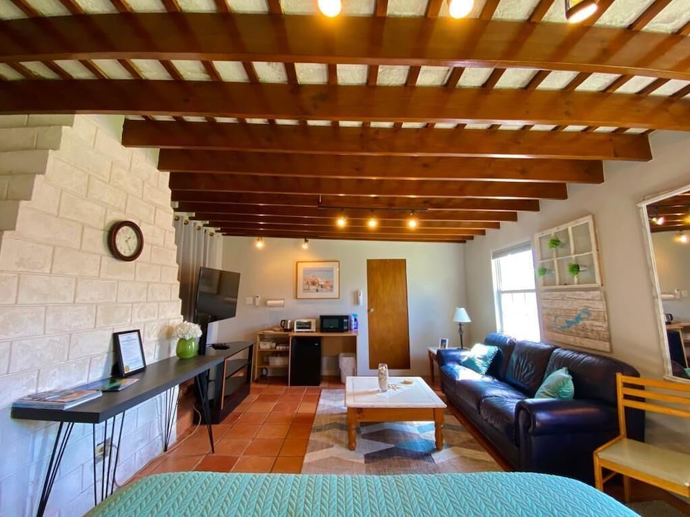 Bermuda Vacations - Greensleaves Guest House - Property Image 5