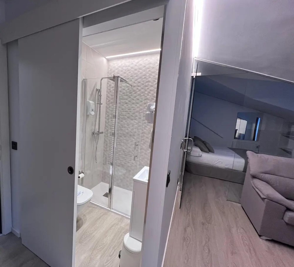 Spacious one Bedroom Suite - Deluxe Loft