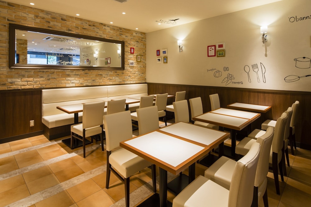 APA Hotel Nagatacho Hanzomon Ekimae 52