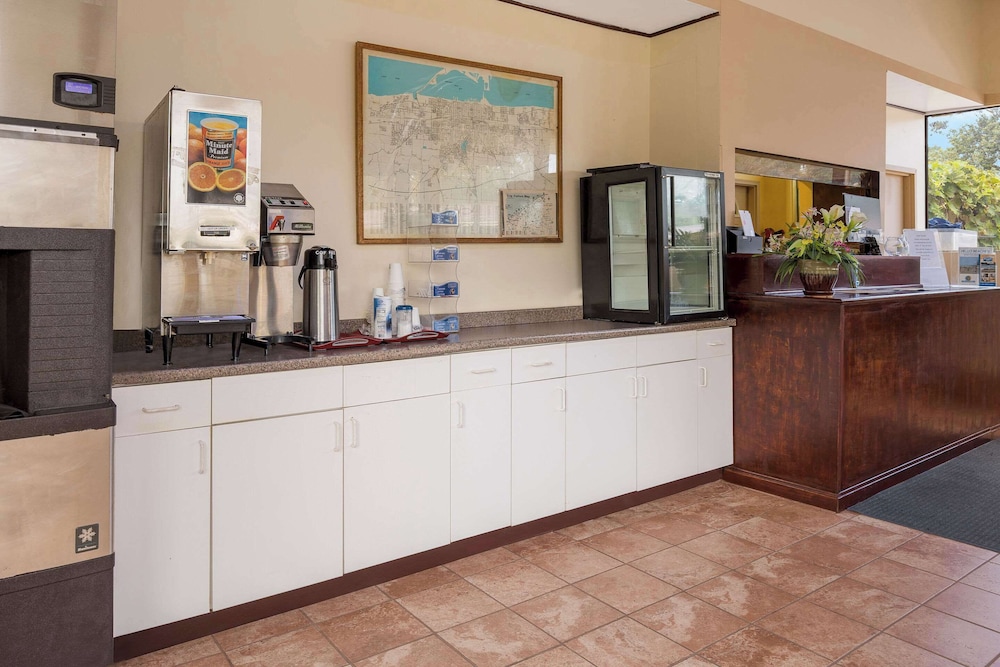 Rodeway Inn