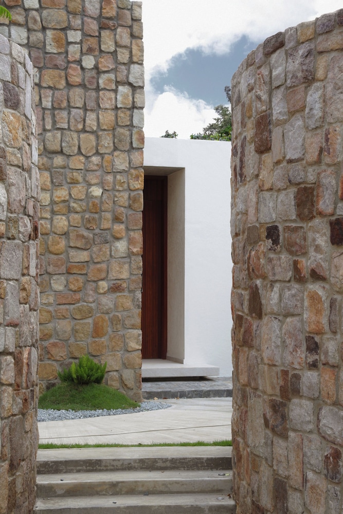 Serene Vita Retreat